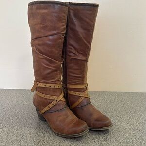 Baretraps Rocky Strap Boots